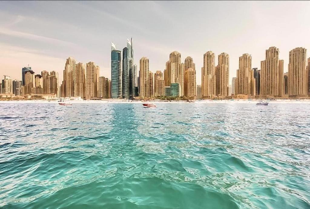 Luxury Apartments In Dubai Marina Exteriör bild